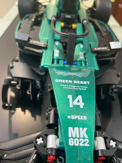 2026 NEW Technical Classic Performance 1912Pcs Aston Martin Sports Car Building Blocks MOC DIY Assembly Model Set Boys Toy Gifts